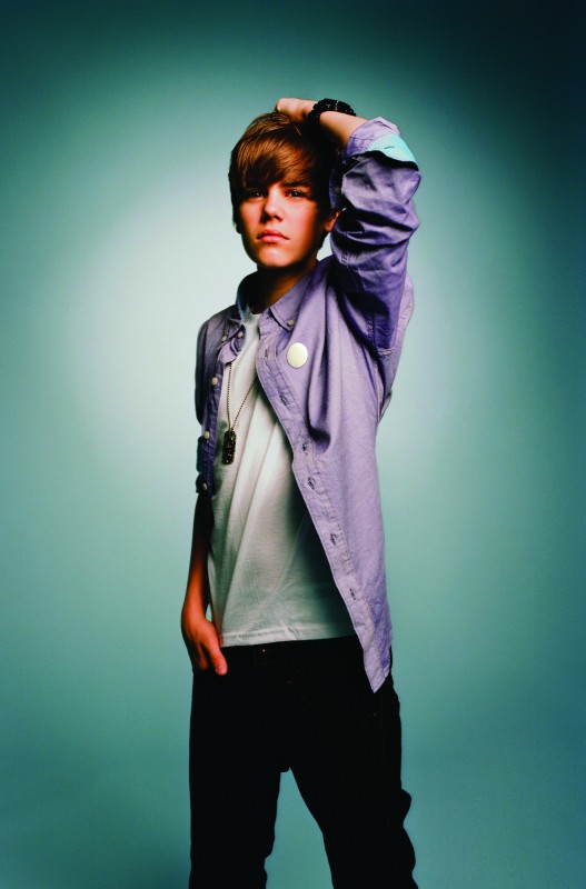 LA COLLECTION expo read into my black holes Justin Bieber by